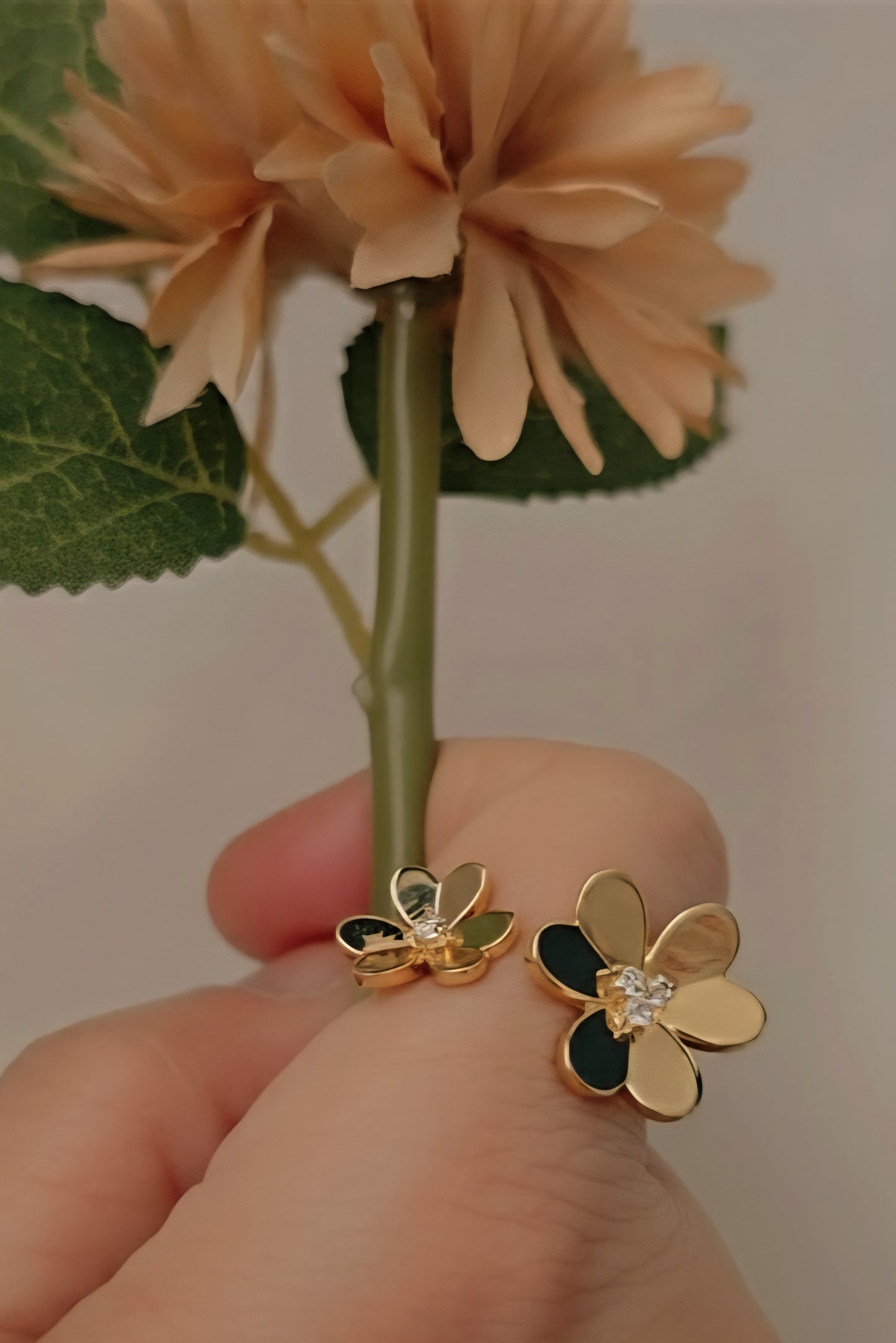 Open Flower Ring