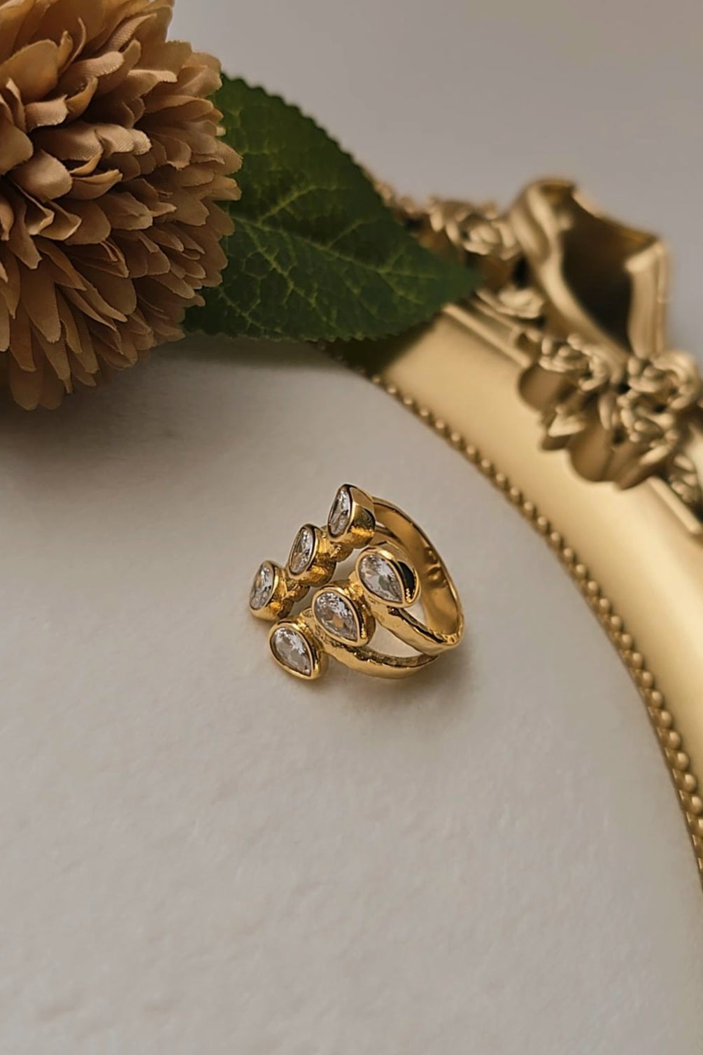 Iris Ring