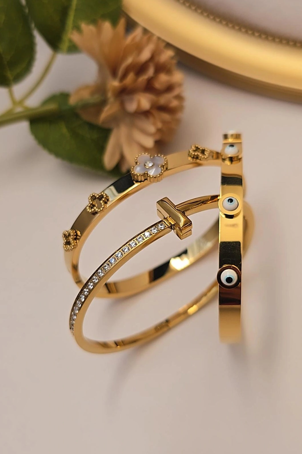 Eyes on you Bangle
