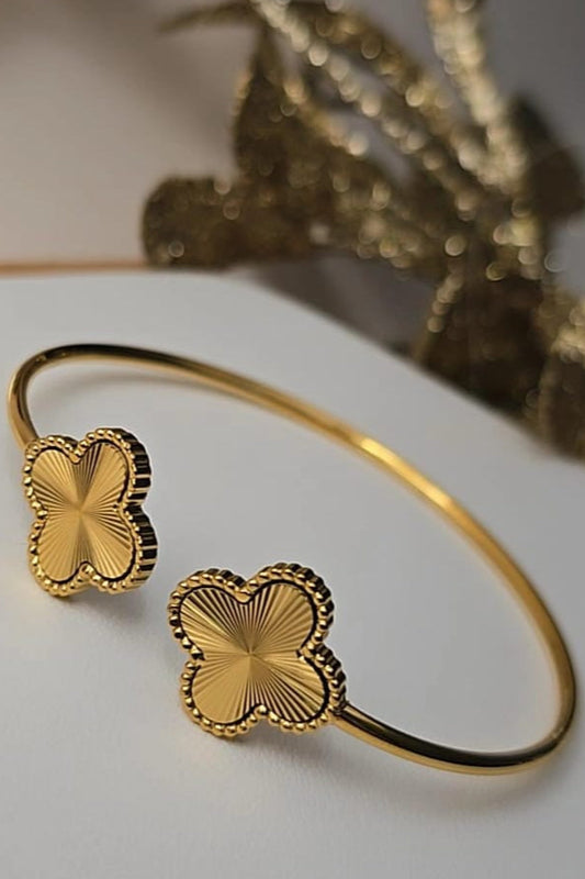 Clover Bangle