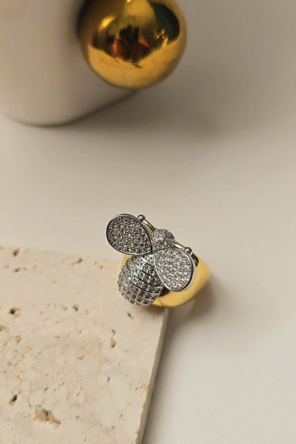 Bee Statement Ring Silver