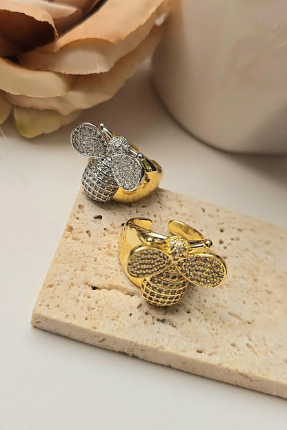 Bee Statement Ring