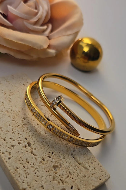 Aria set