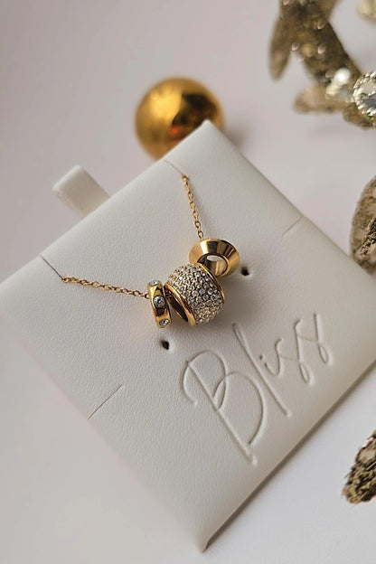 Babe Dainty Necklace