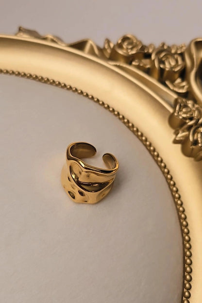 Adah Ring