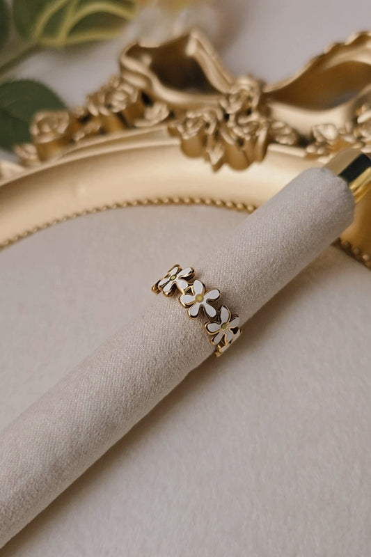 Daisy Ring