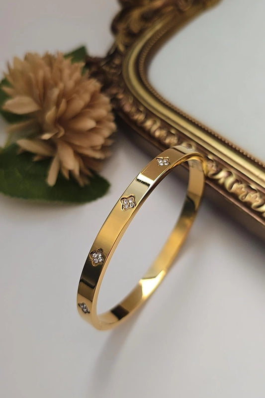 4 leaf Clover Bangle