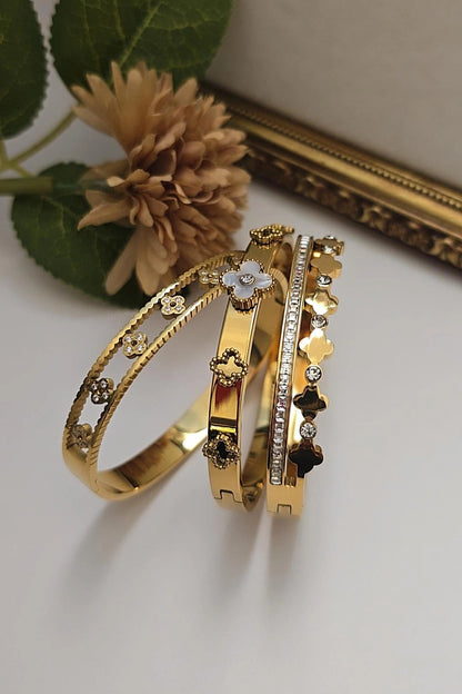 Flora Clover Bangle