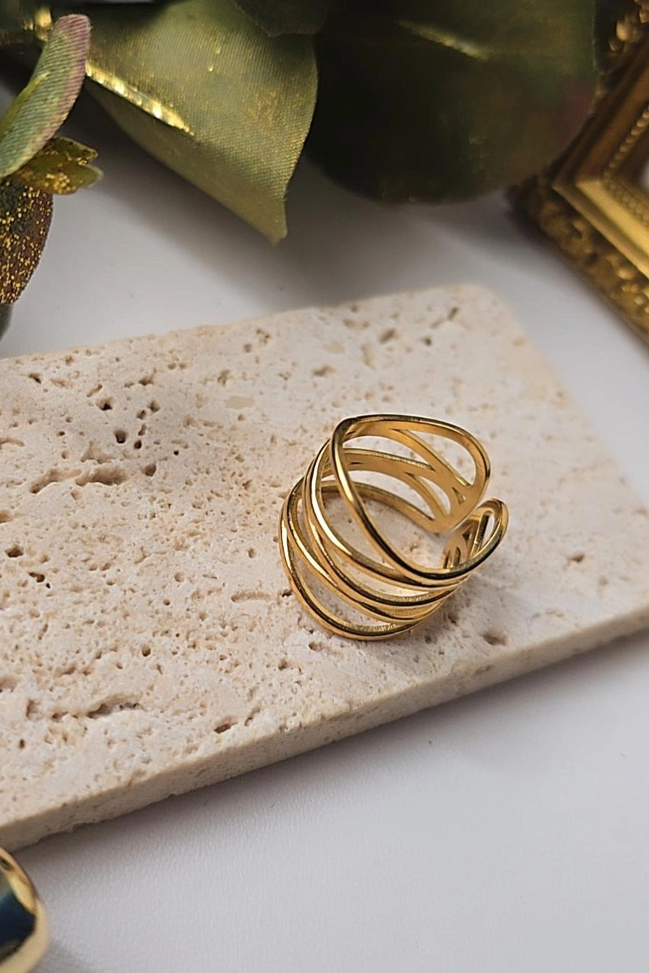 Diva Ring