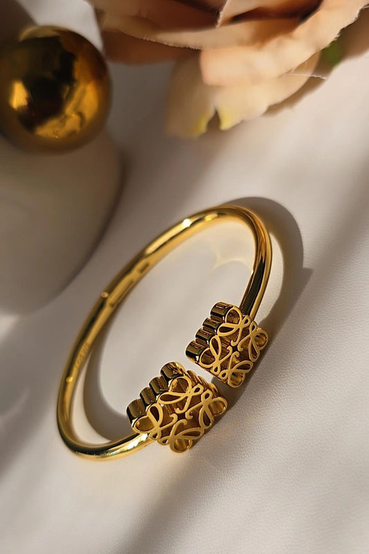 Loewe Pebble Bangle
