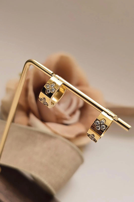 Clover Mini Hoops