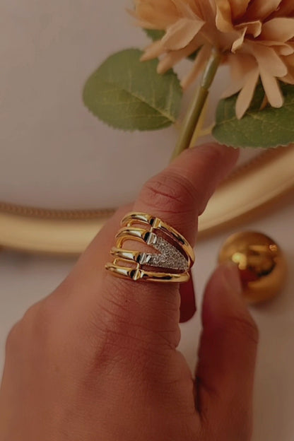 V logo ring