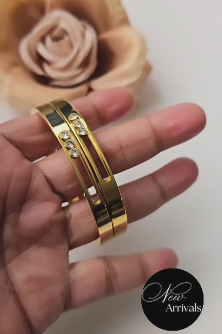 Deni Bangle